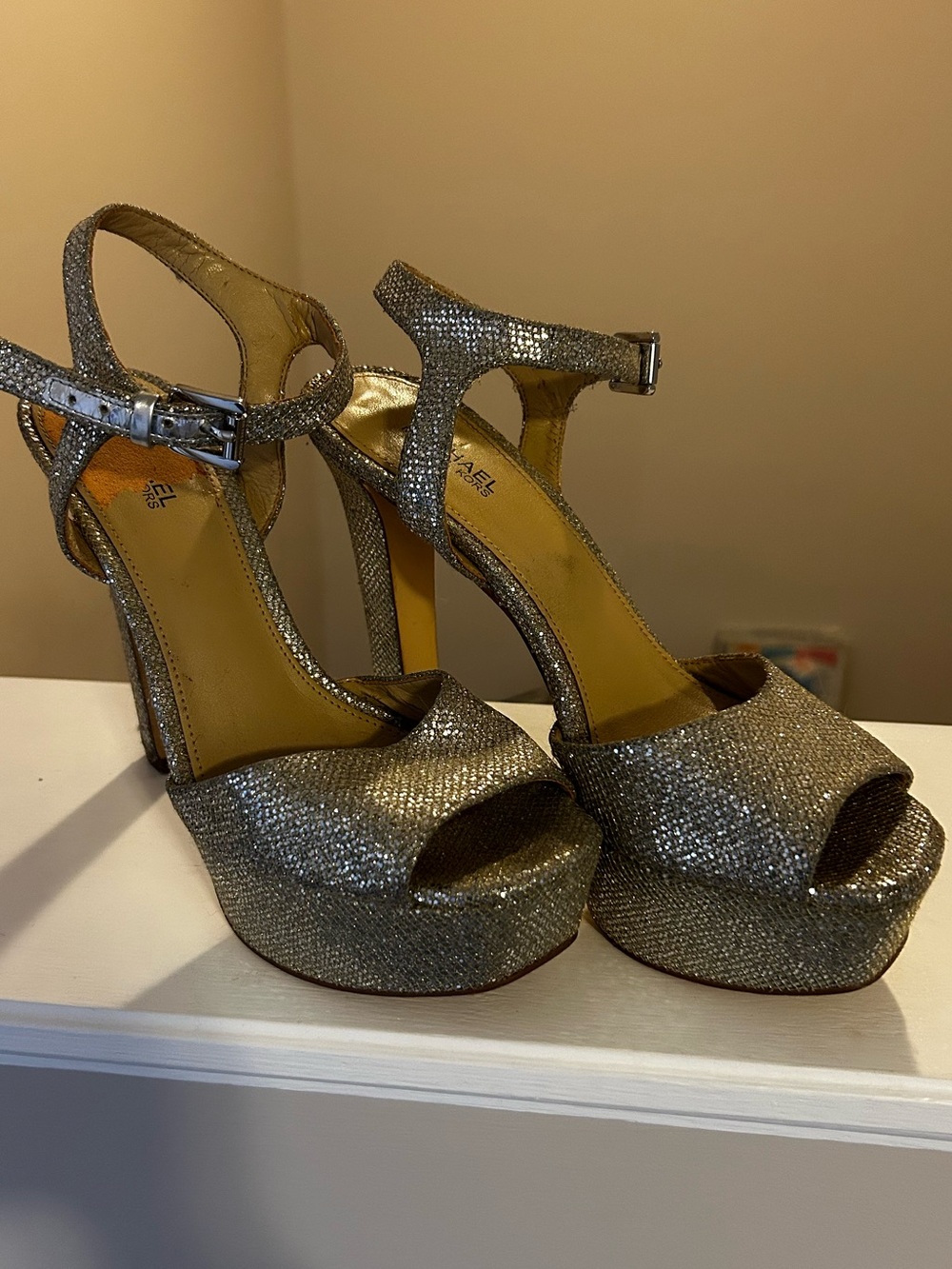 Michael Kors Silver Glitter Platform Heels | Size 6.5